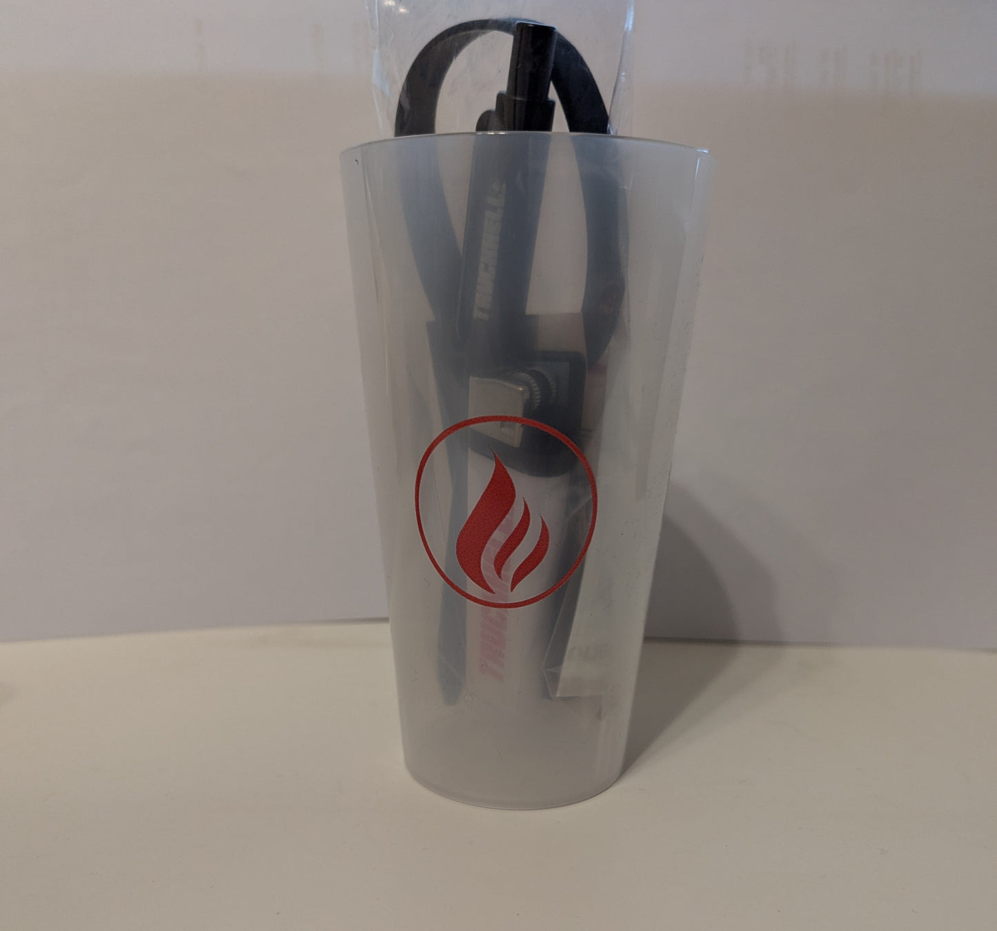TH-Tüte + Becher